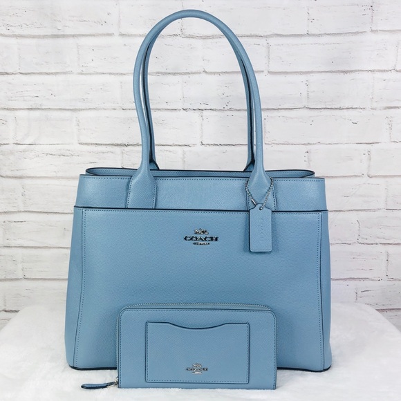 Coach Handbags - 2PCS Coach Casey Tote Wallet Set